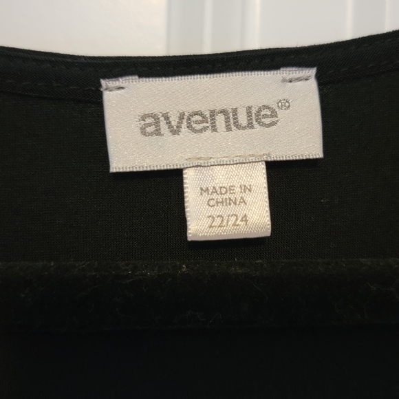 Avenue Women's Plus Black Tunic with Drape Hemline Gem Studded Neckline - 22/24 - Picture 10 of 10